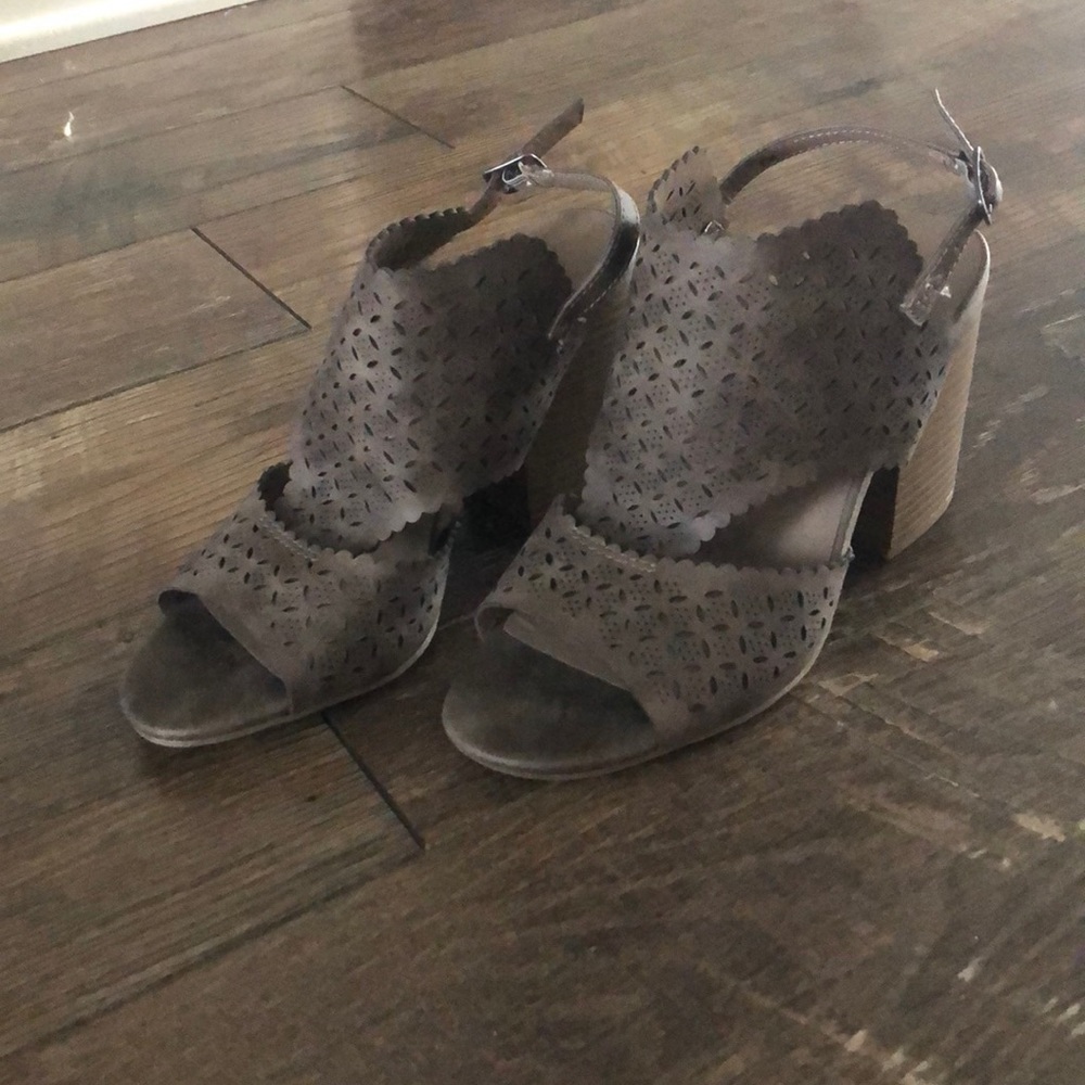 Maurices Brown High Heels. Size 7.